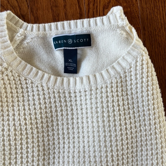Sweater-White cotton acrylic very soft sweater. Karen Scott Macy’s - Picture 5 of 14